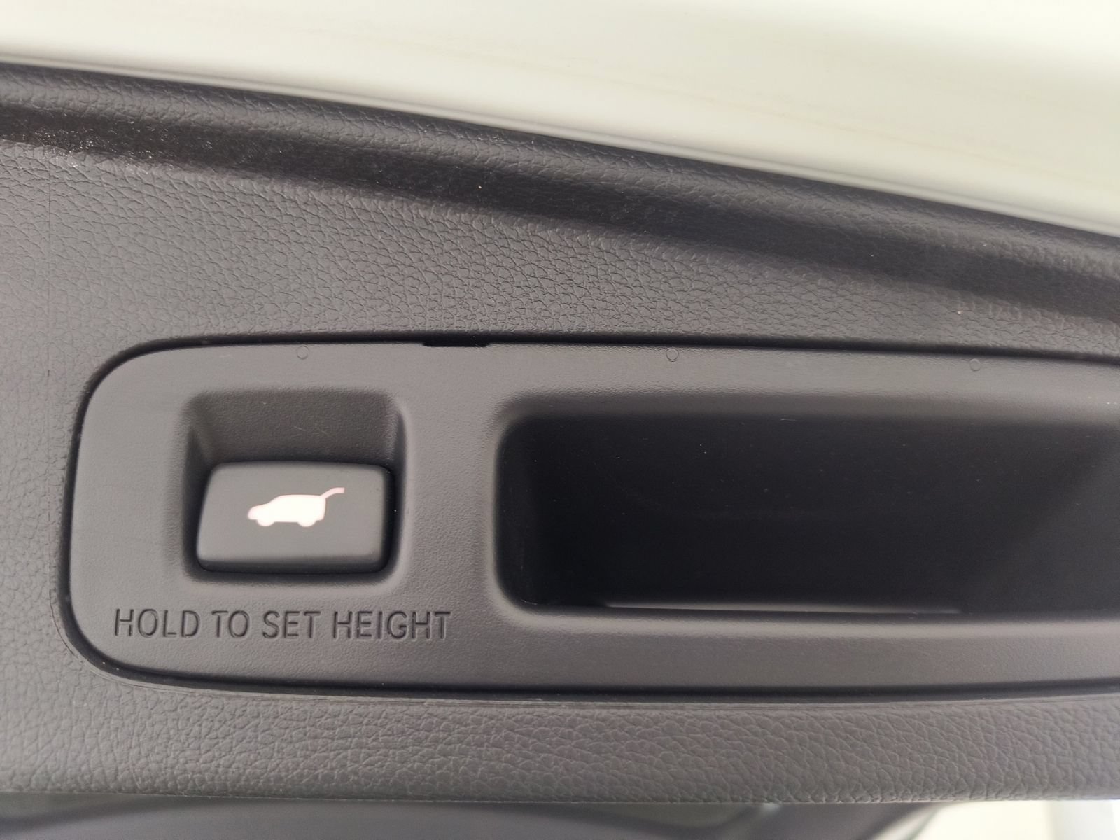 Used 2020 Honda CR-V Touring image 35