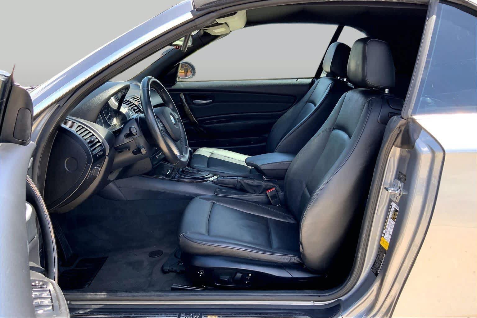 Used 2009 BMW 135i Convertible RWD image 6