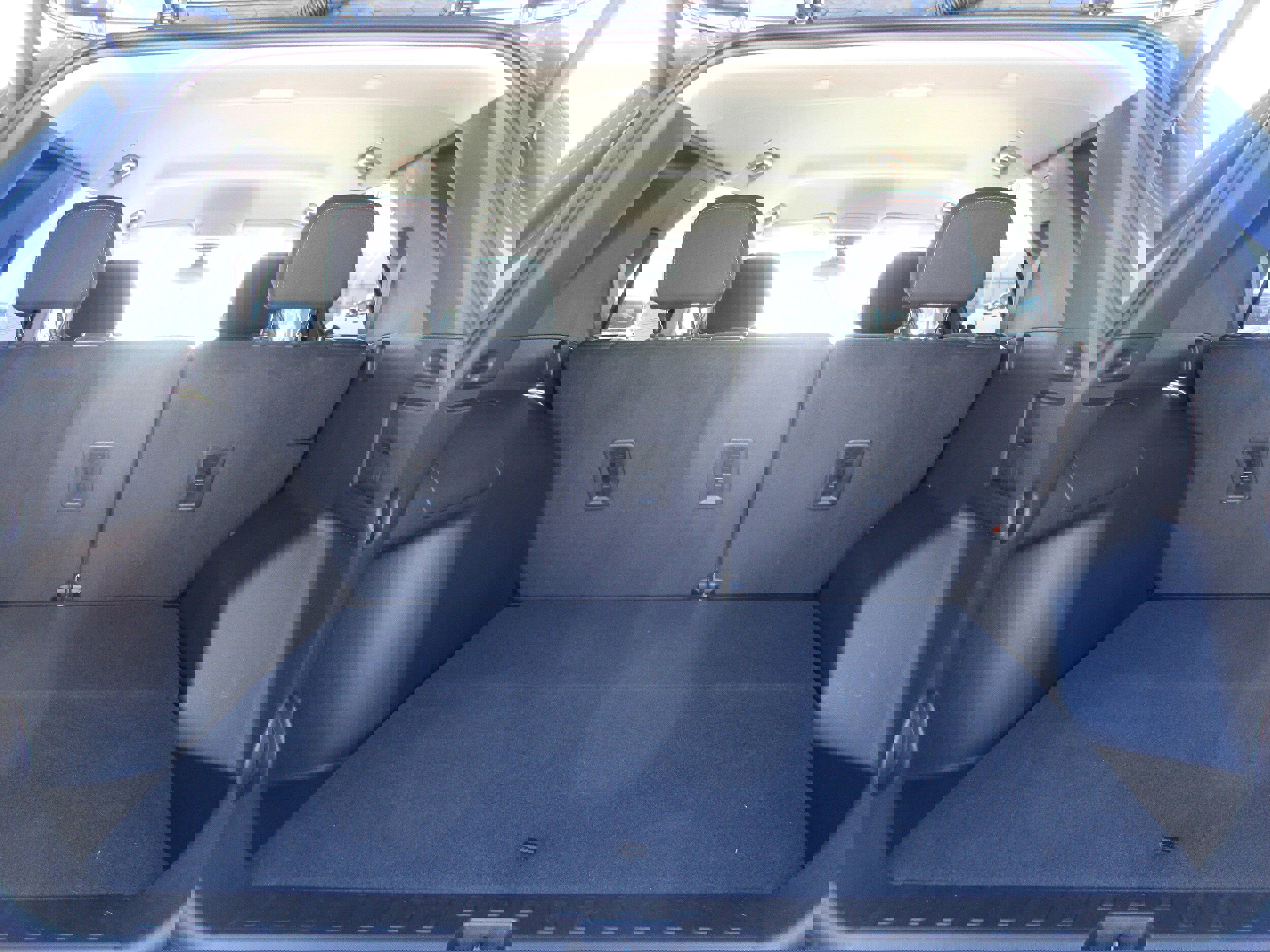 Used 2024 Chevrolet Equinox LT image 39