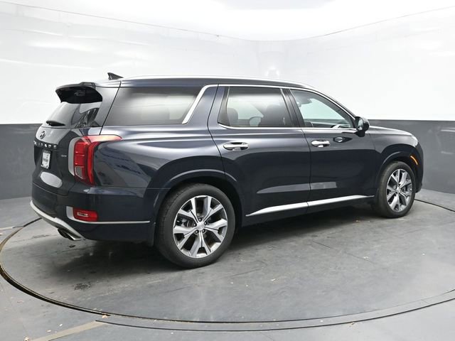 Used 2022 Hyundai Palisade Limited w/ Winter Package image 7