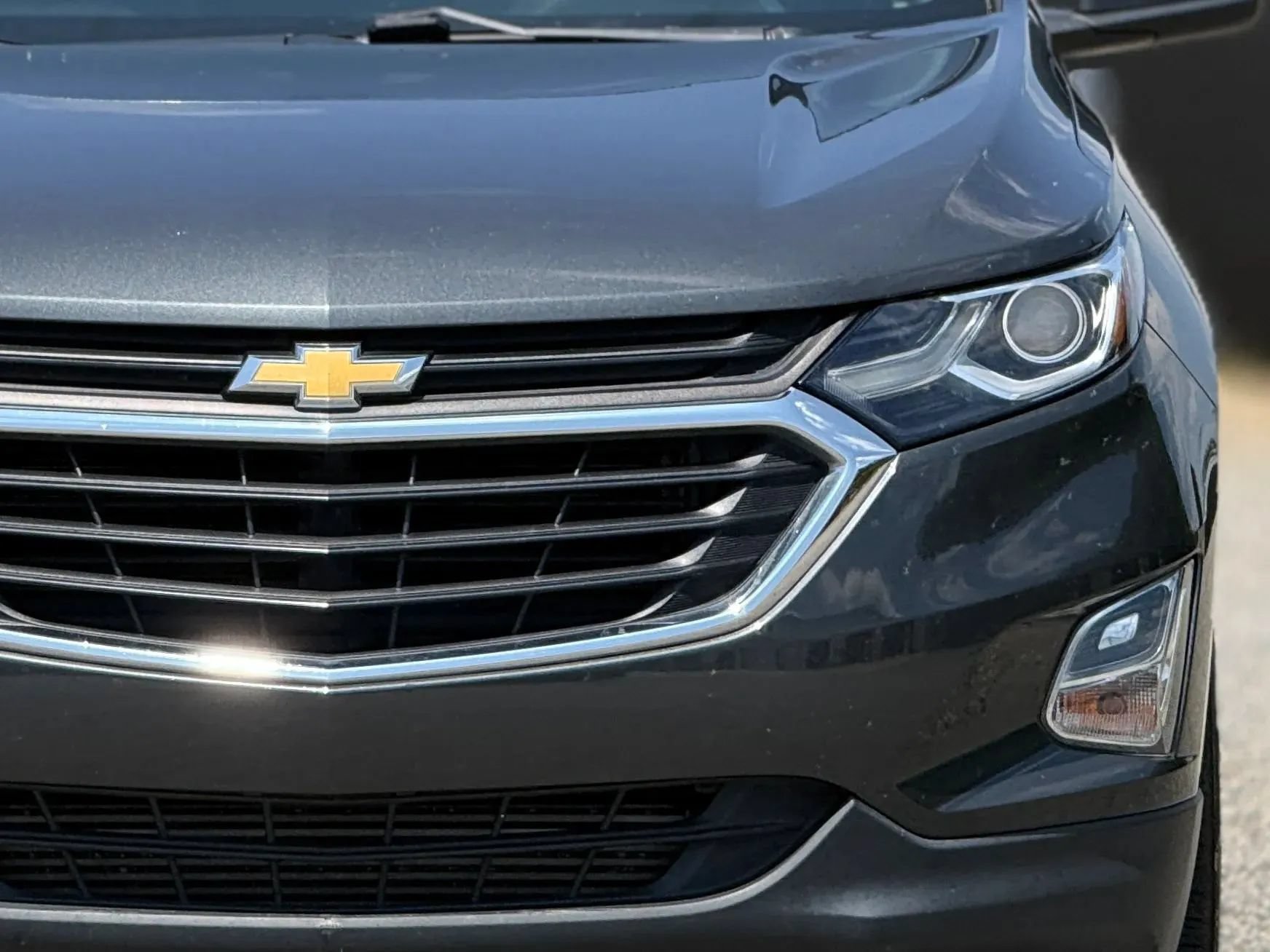 Used 2021 Chevrolet Equinox LS w/ LPO, Floor Liner Package FWD image 12