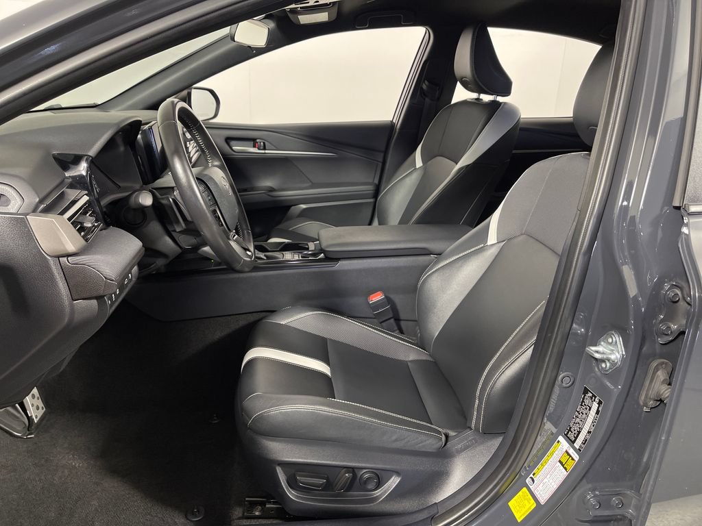 Certified 2025 Toyota Camry SE FWD image 12