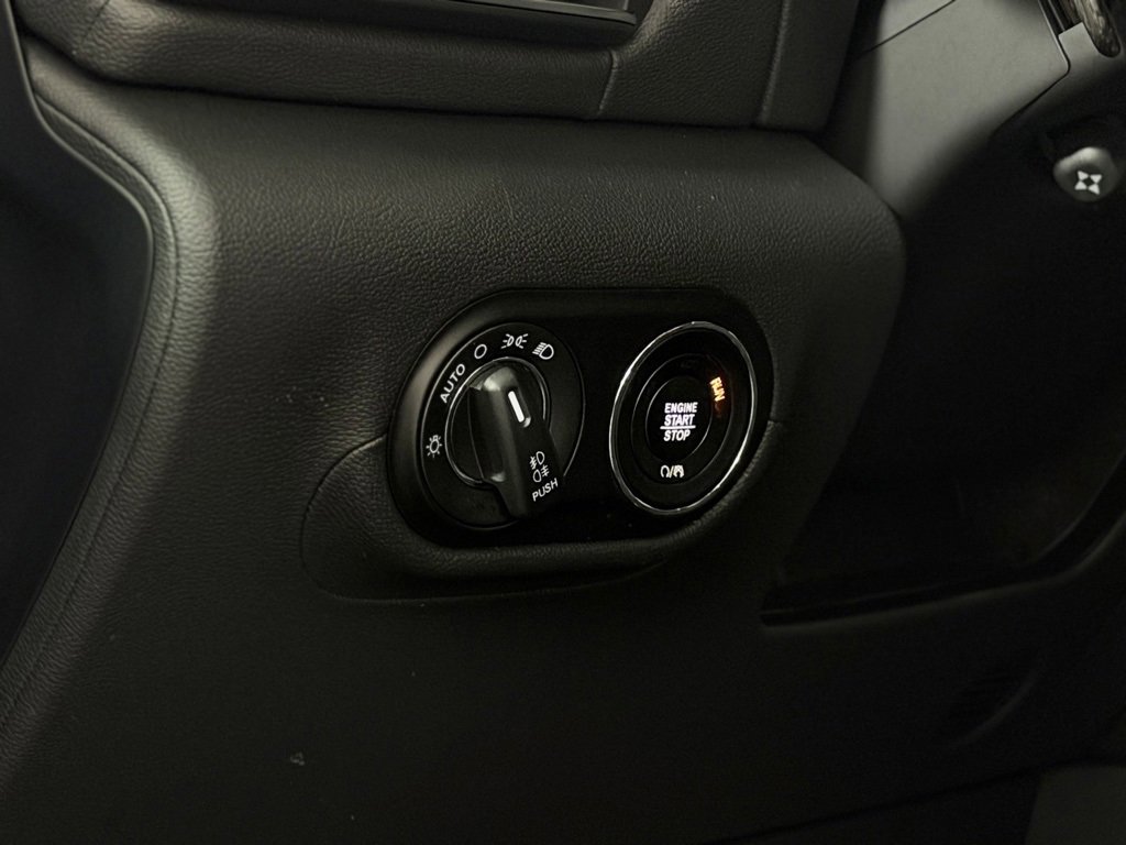 Used 2023 Maserati Levante Modena image 26