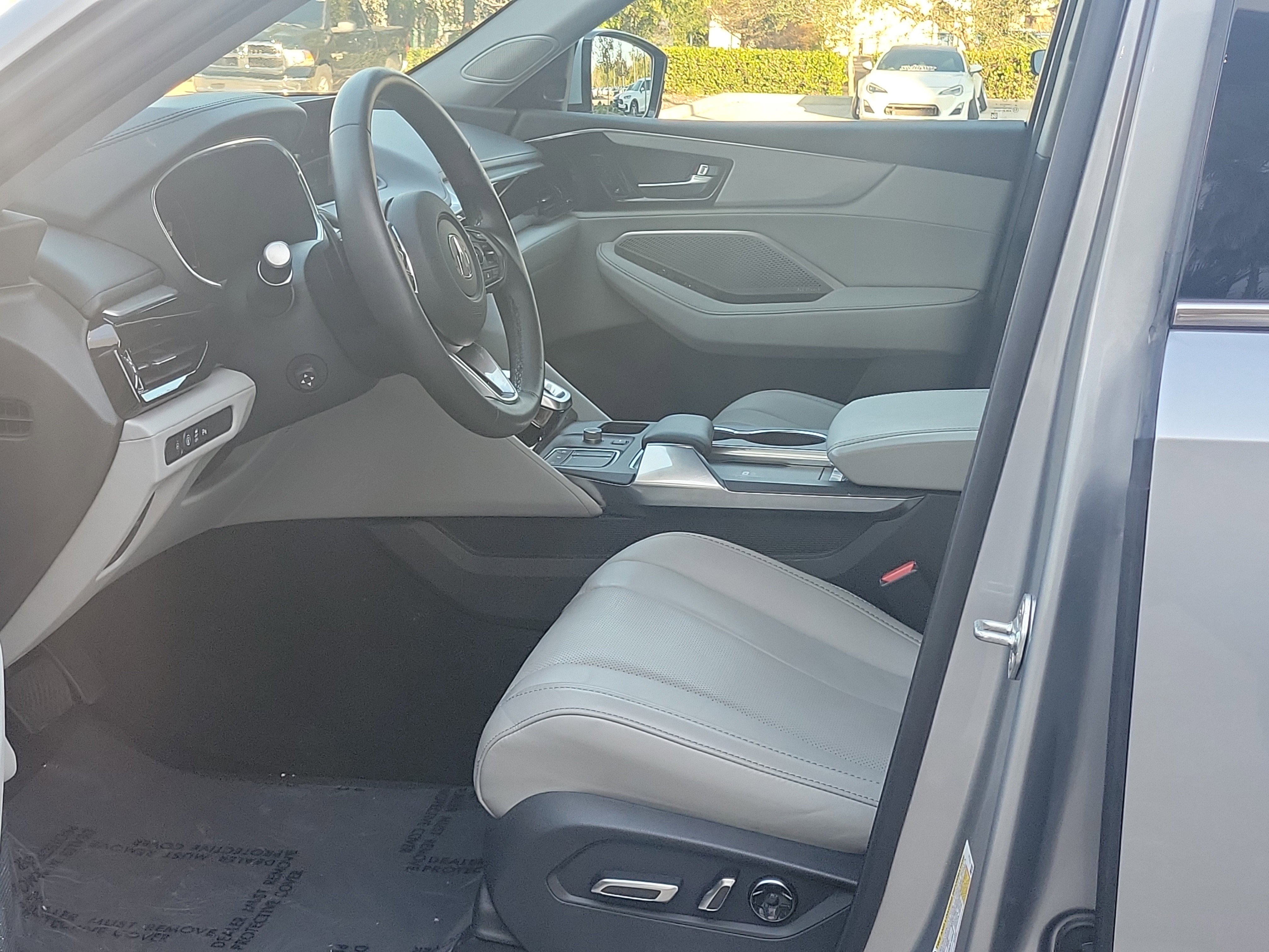 Used 2024 Acura MDX FWD w/ Technology Package image 18