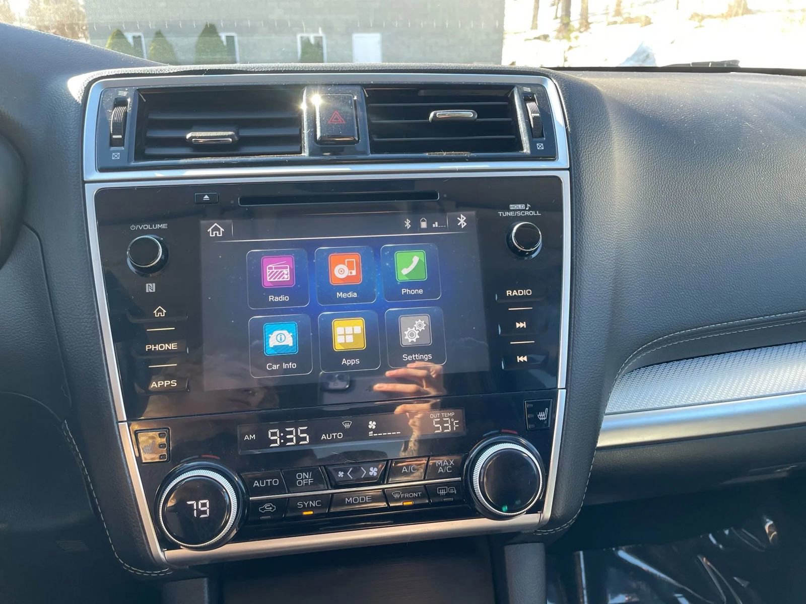 Used 2018 Subaru Outback 2.5i Premium image 13