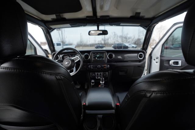 Used 2021 Jeep Wrangler Unlimited Sahara image 24