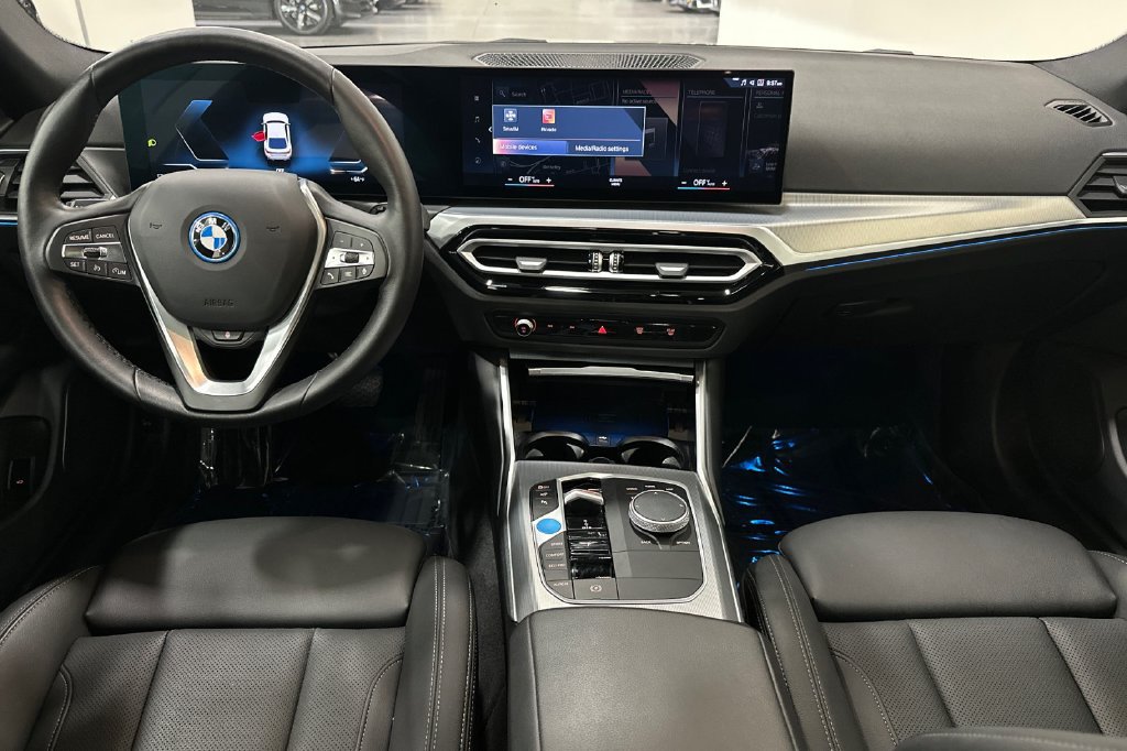 Used 2023 BMW i4 eDrive40 w/ Premium Package RWD image 15
