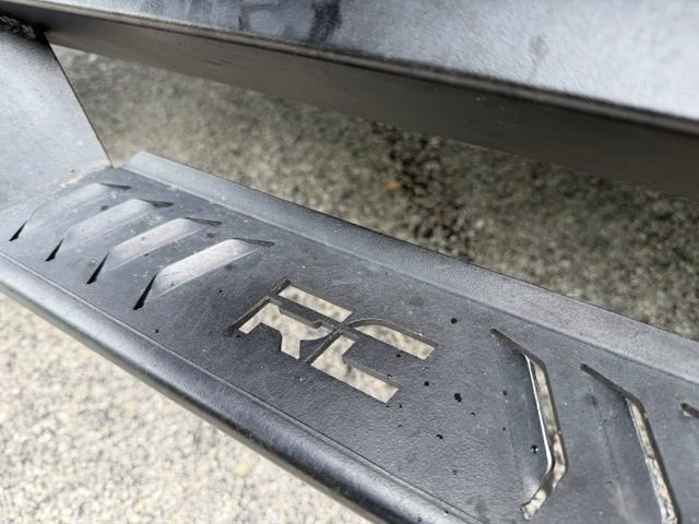 Used 2020 Jeep Wrangler Unlimited Sahara w/ Uconnect 4C Nav & Sound Group AWD/4WD image 31