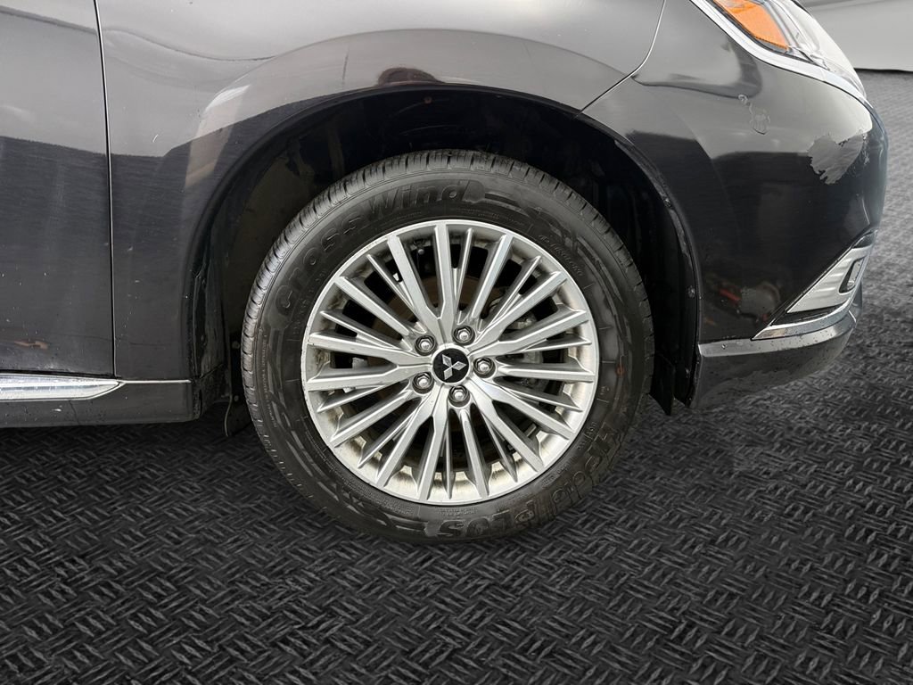 Used 2021 Mitsubishi Outlander GT image 11