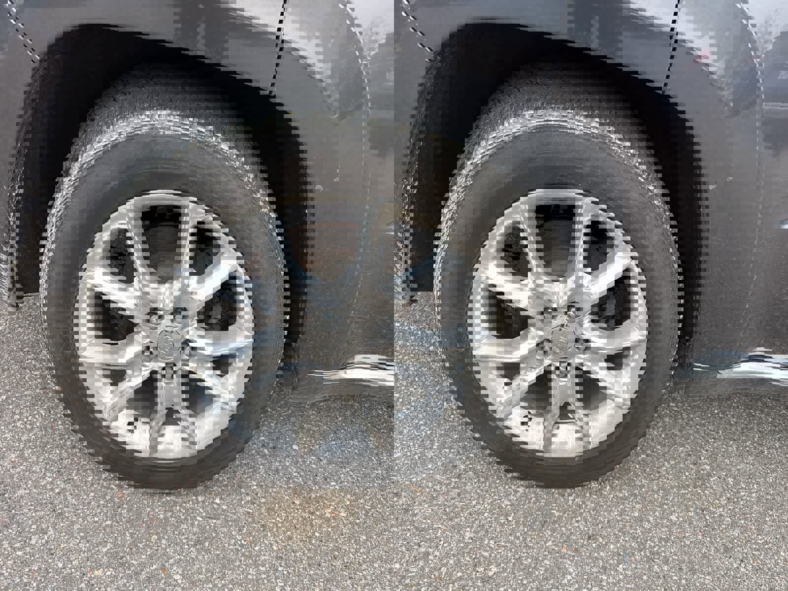 Used 2016 Jeep Grand Cherokee Summit image 11