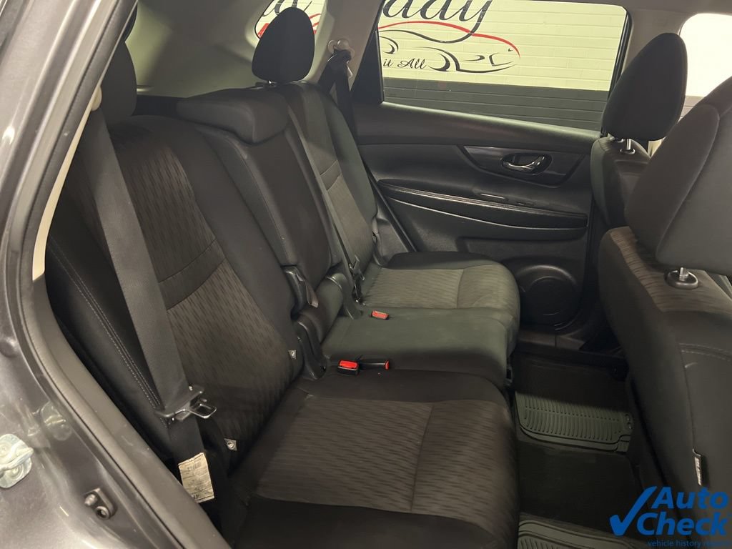 Used 2018 Nissan Rogue SV AWD/4WD image 41