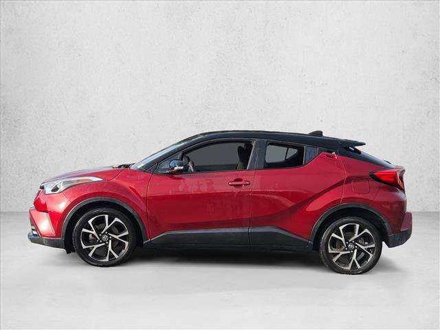 Used 2019 Toyota C-HR XLE image 3