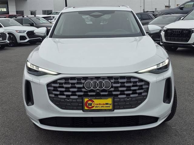 Used 2025 Audi Q5 Premium Plus w/ Premium Plus image 34