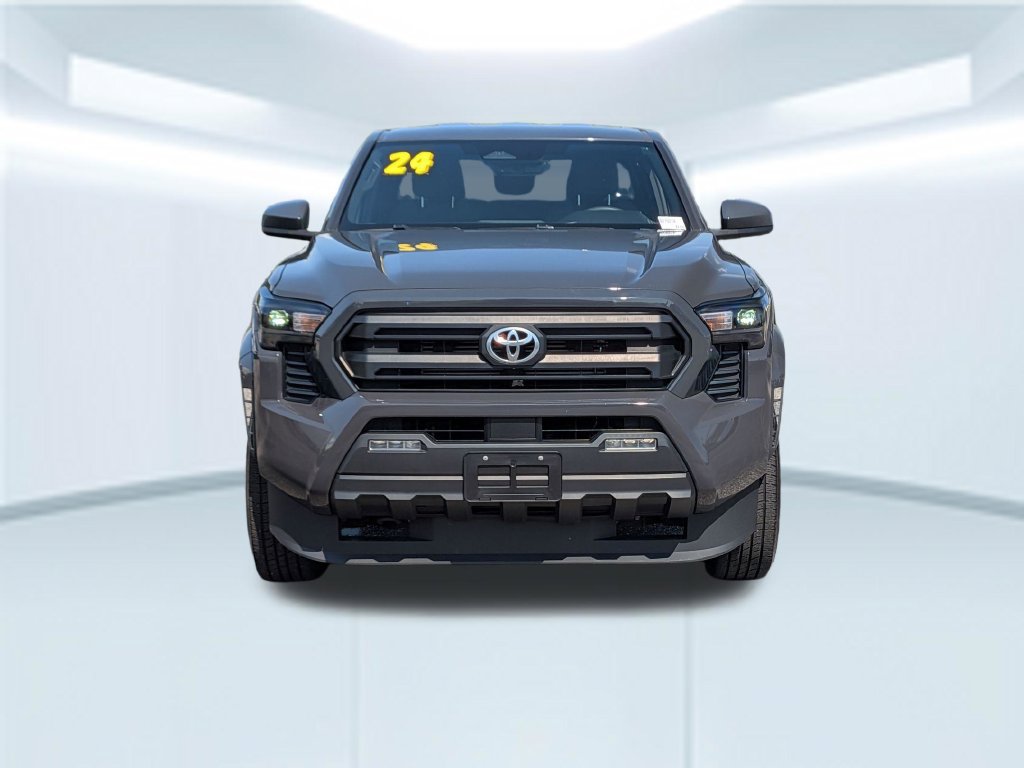 Used 2024 Toyota Tacoma SR5 RWD image 10
