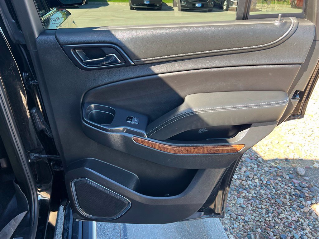 Used 2019 Chevrolet Tahoe Premier AWD/4WD image 28