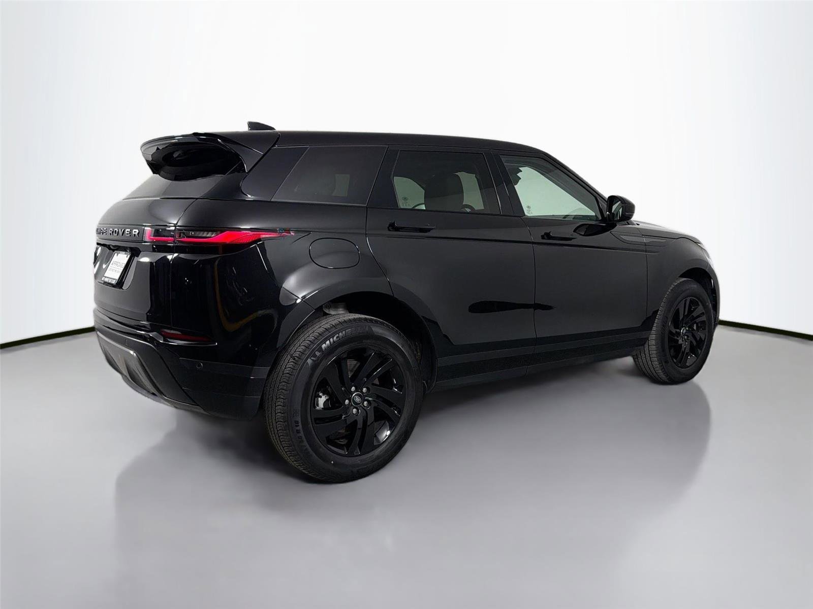 Certified 2025 Land Rover Range Rover Evoque S AWD/4WD image 5