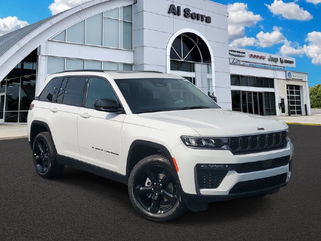New 2026 Jeep Grand Cherokee Limited w/ Limited Altitude Package AWD/4WD image 1