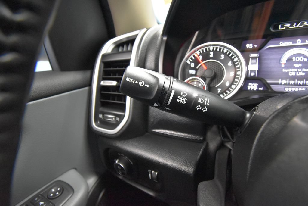 Used 2020 RAM 1500 Big Horn AWD/4WD image 13