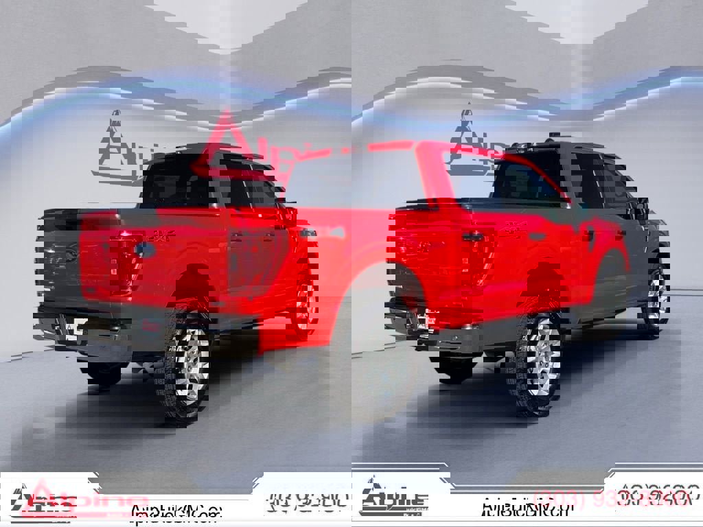 Used 2023 Ford F150 XLT image 5