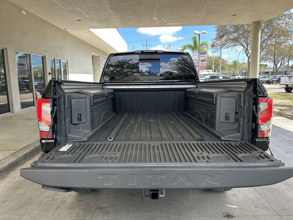 Used 2021 Nissan Titan PRO-4X w/ Pro-4x Convenience Package AWD/4WD image 36