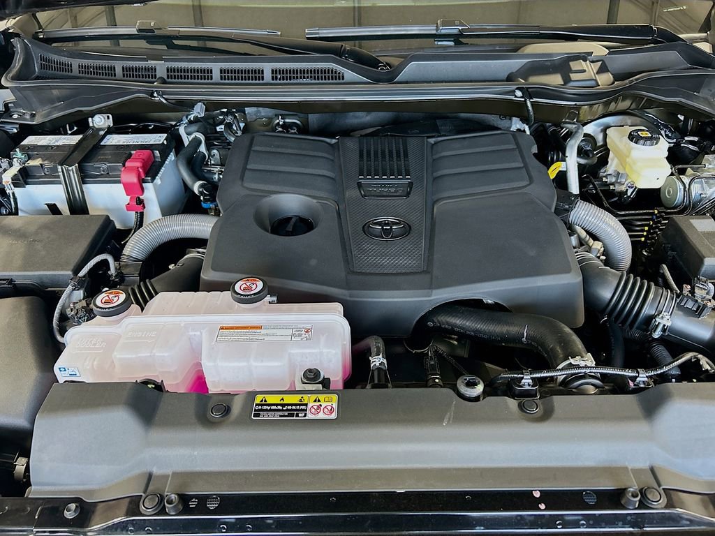 New 2026 Toyota Tundra SR5 image 8