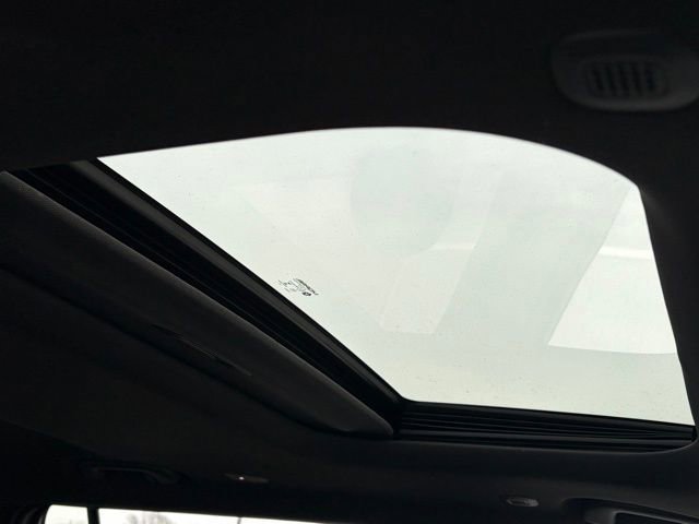 New 2026 Jeep Grand Cherokee L 4WD image 30