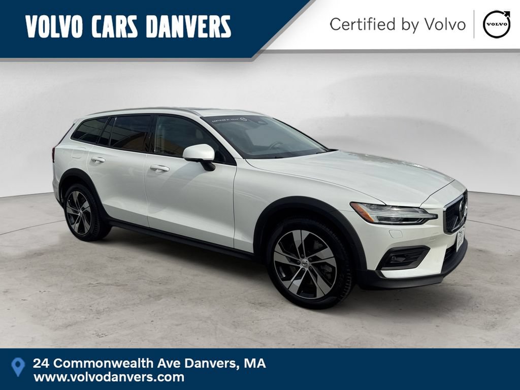 Certified 2025 Volvo V60 B5 Cross Country Plus