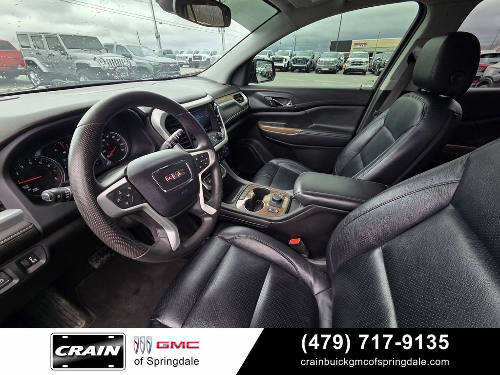 Used 2021 GMC Acadia SLE w/ Driver Convenience Package FWD image 10