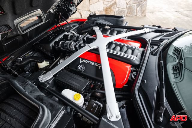 Used 2015 Dodge Viper SRT-10 RWD image 25