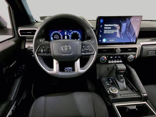 Used 2024 Toyota Tacoma TRD Sport AWD/4WD image 5