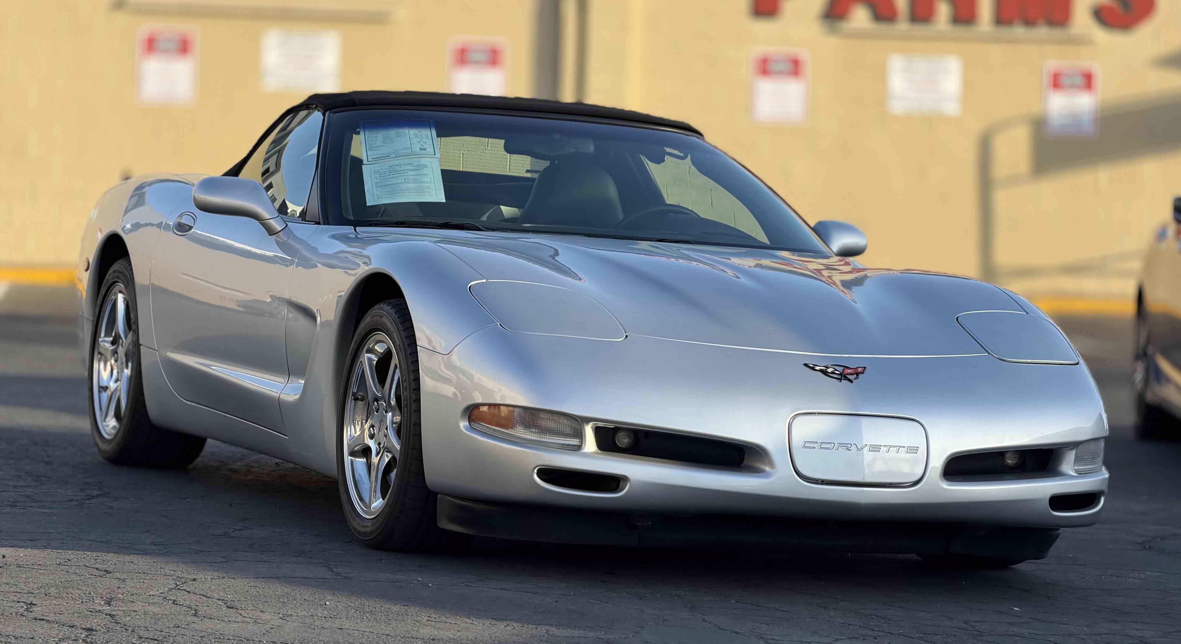 Used 2001 Chevrolet Corvette Convertible w/ Preferred Equipment Group2 RWD image 5