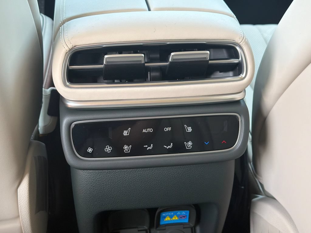 New 2027 Genesis GV80 3.5T Prestige AWD/4WD image 25