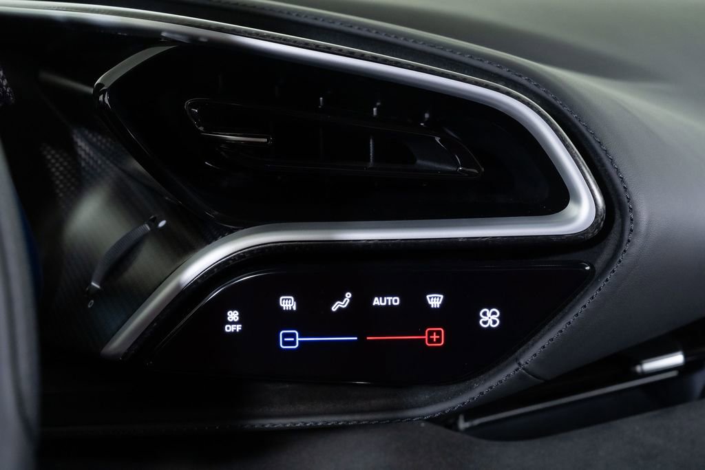 Used 2025 Ferrari 296 GTB RWD image 29