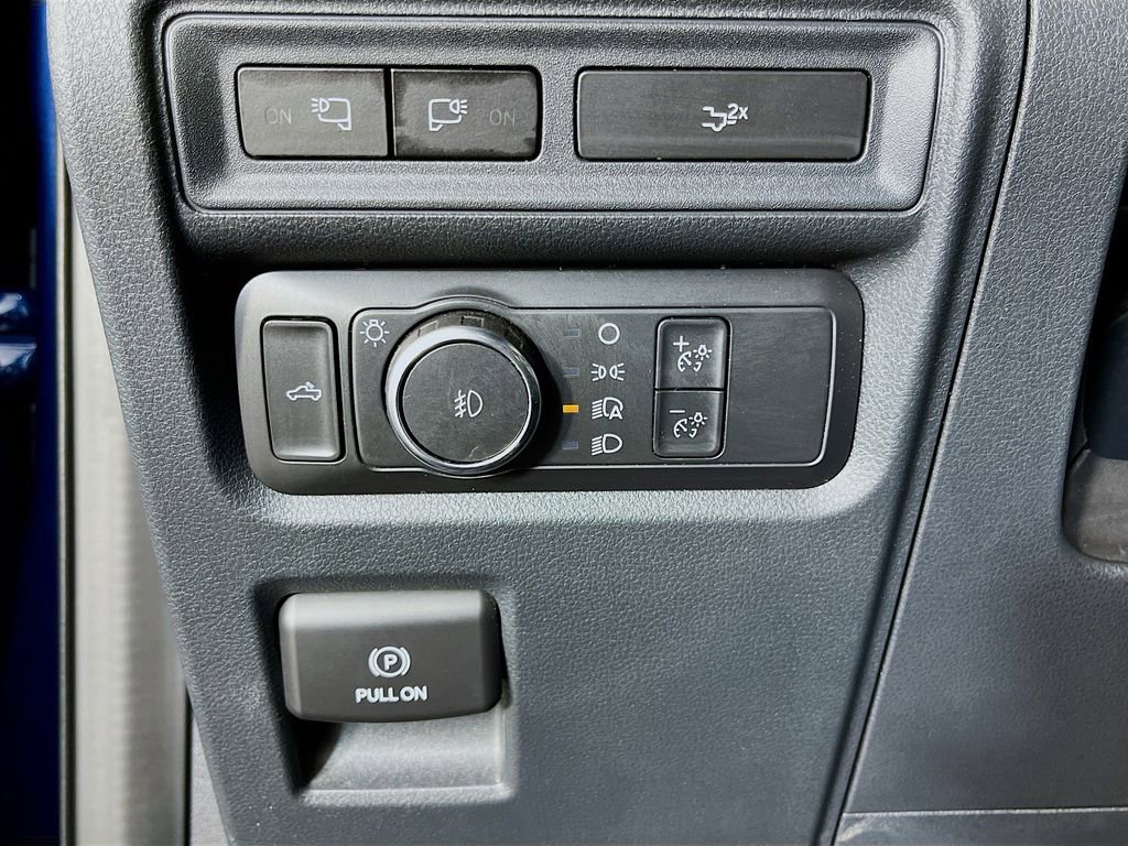 Used 2022 Ford F150 XLT w/ Equipment Group 302A High image 13