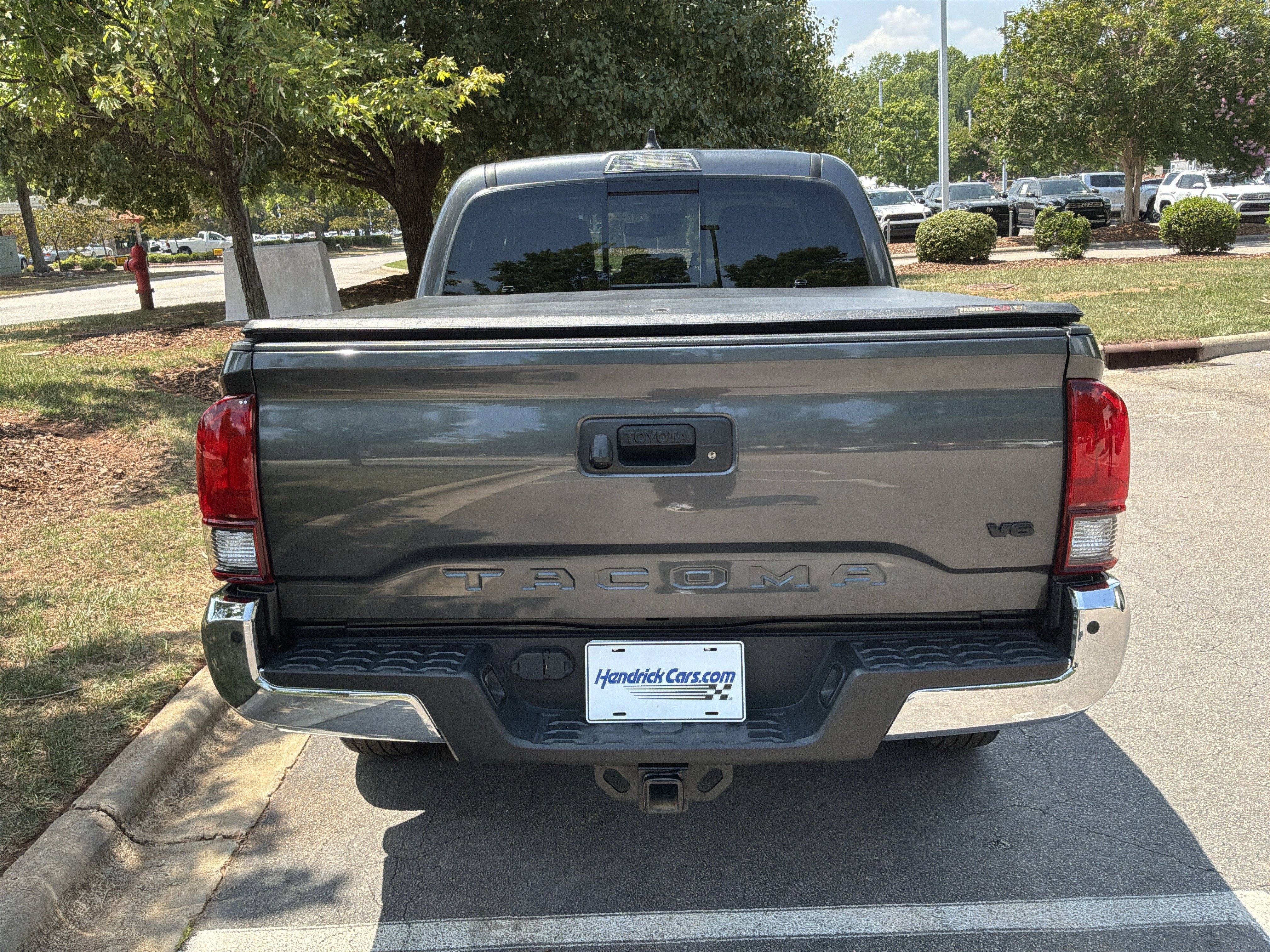 Used 2023 Toyota Tacoma SR5 RWD image 9