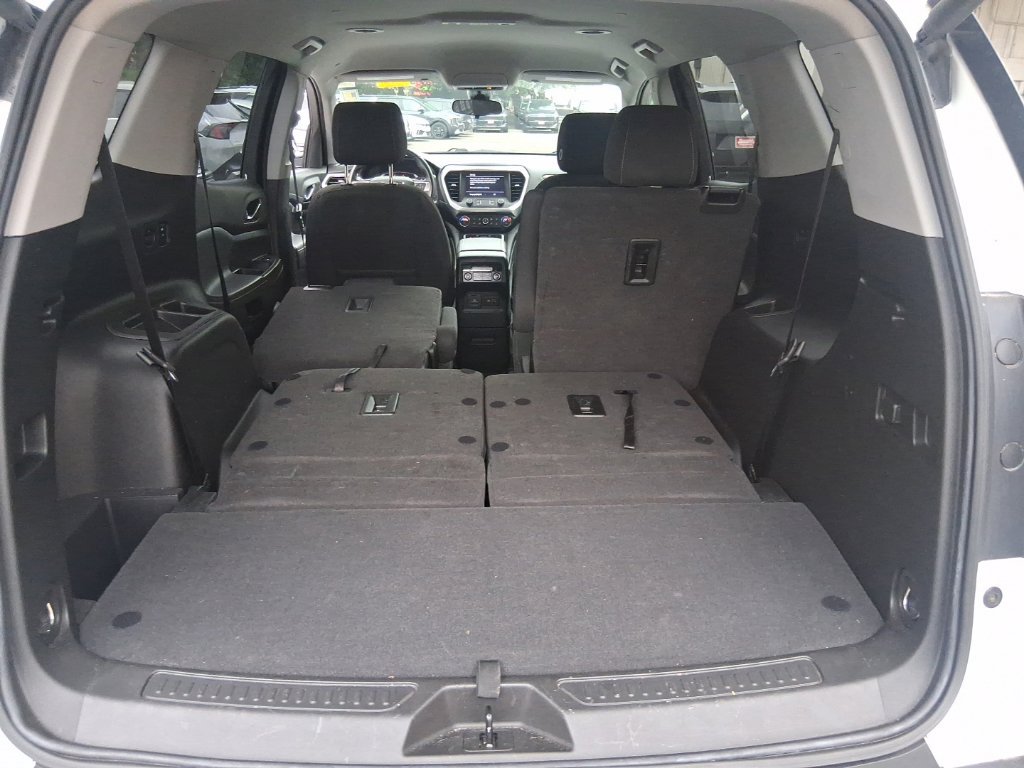 Used 2022 GMC Acadia SLE w/ Driver Convenience Package FWD image 21