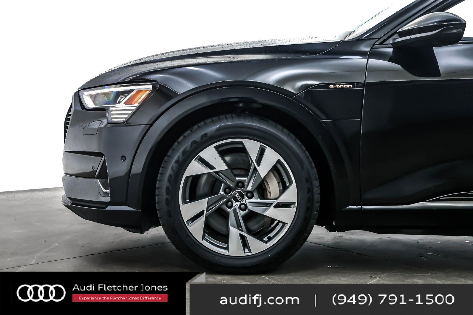 Used 2021 Audi e-tron Premium w/ Convenience Plus Package image 10