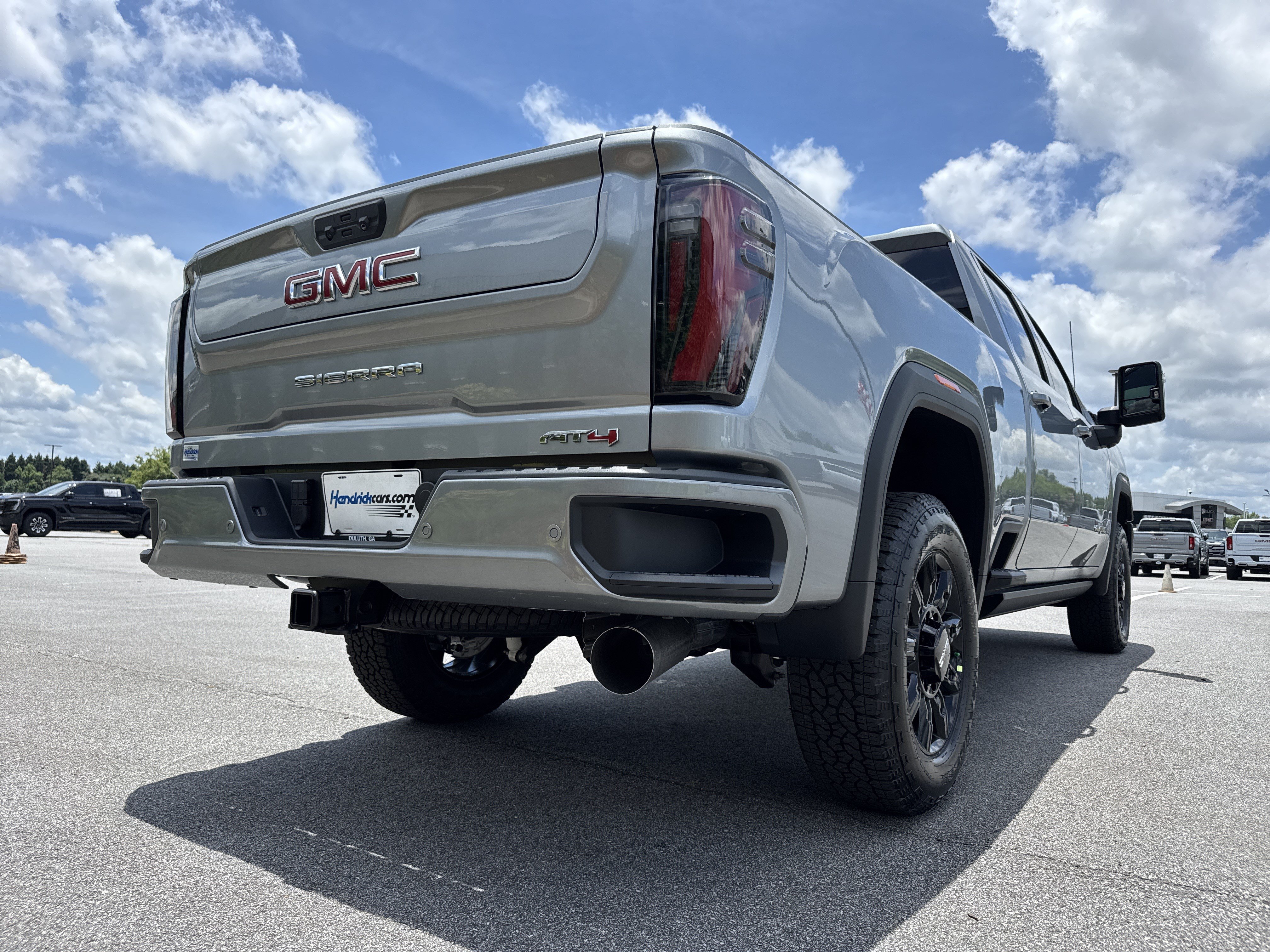 New 2026 GMC Sierra 2500 AT4 w/ AT4 Premium Plus Package AWD/4WD image 10