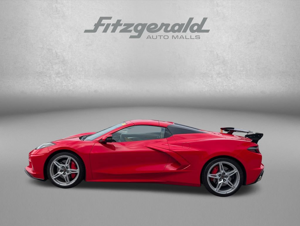 Used 2022 Chevrolet Corvette Stingray Premium Conv w/ Z51 Performance Package RWD image 4