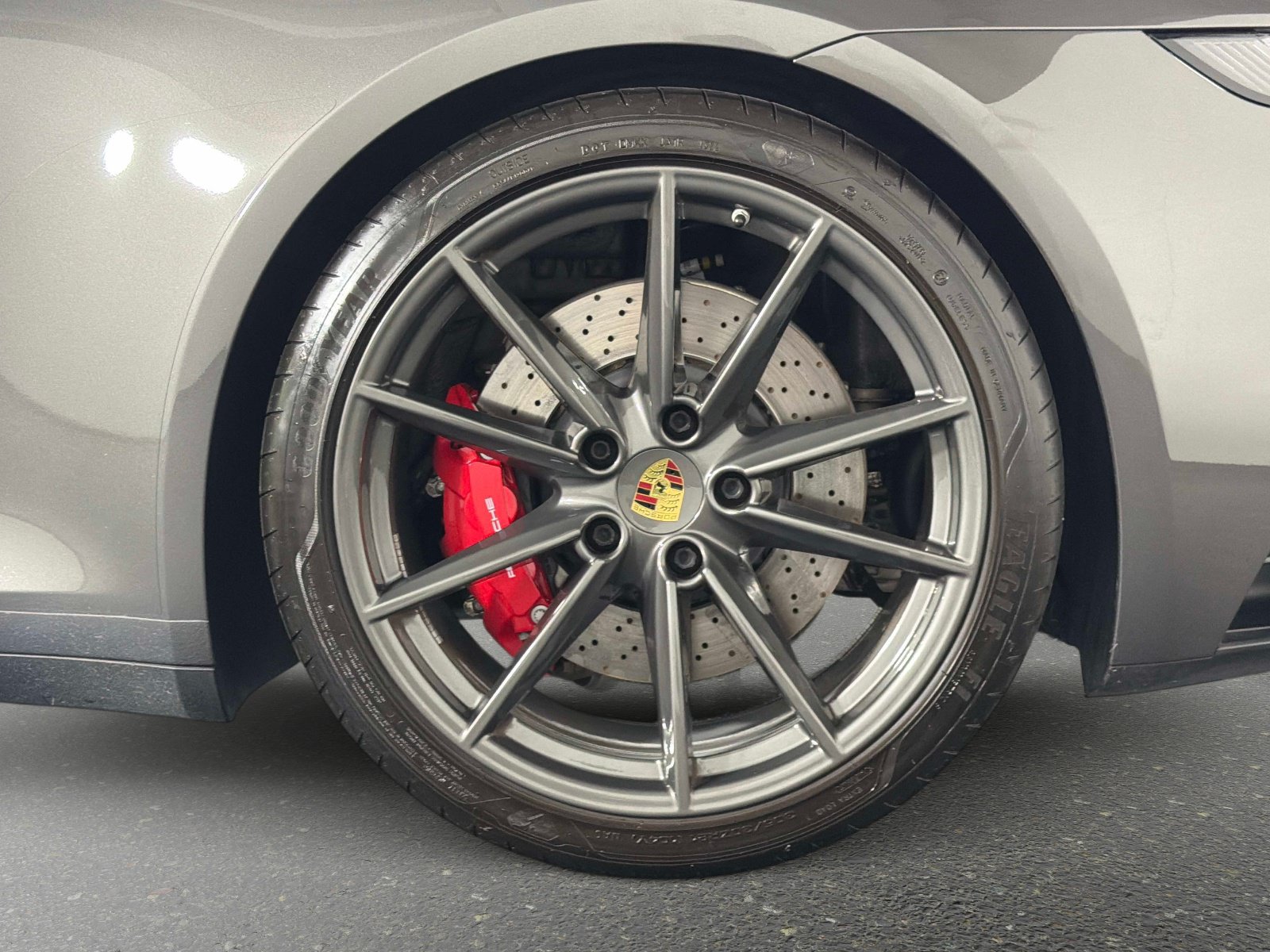 Used 2022 Porsche 911 Targa 4 GTS AWD/4WD image 14