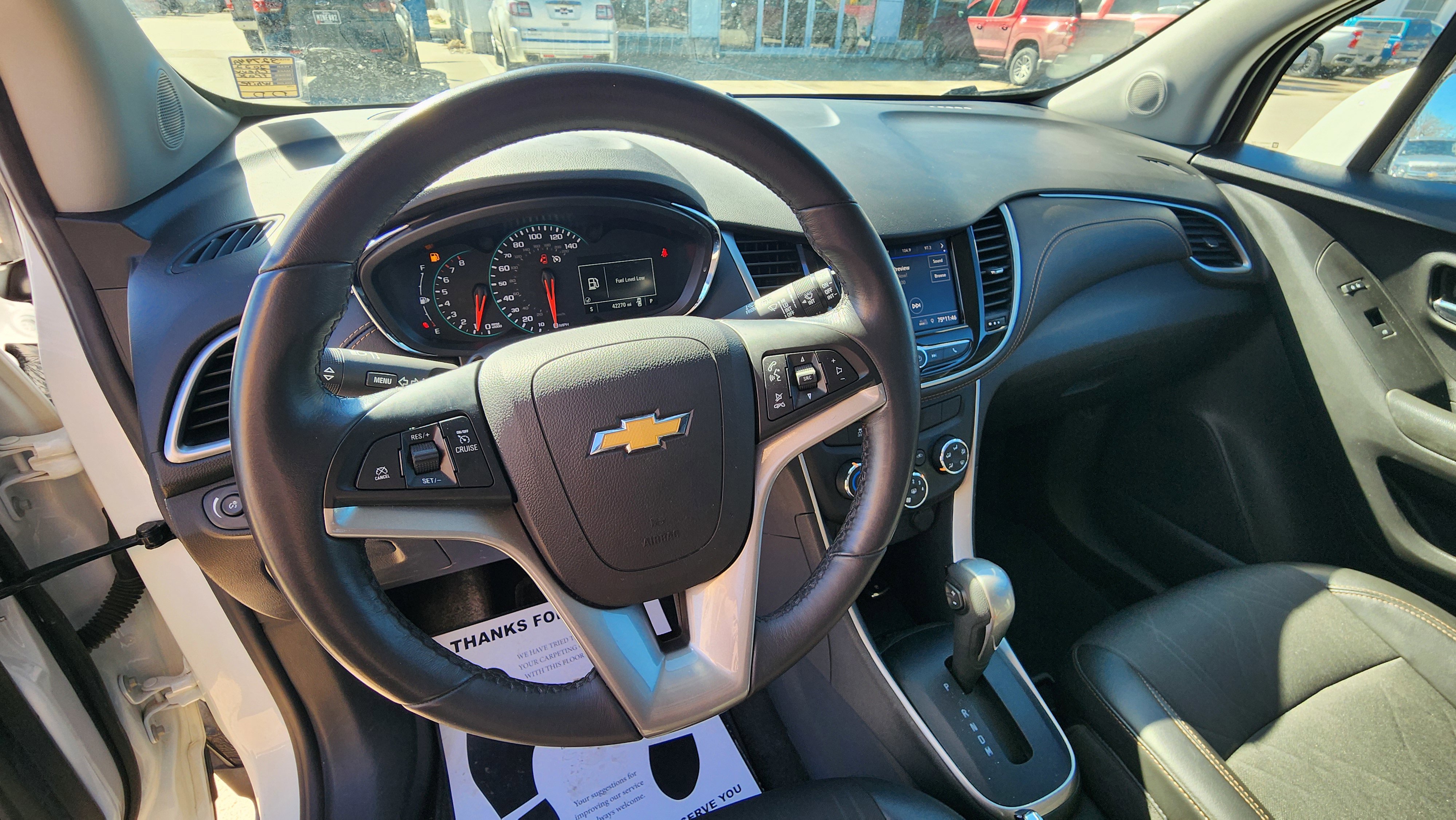Used 2022 Chevrolet Trax LT w/ Sport Edition image 14