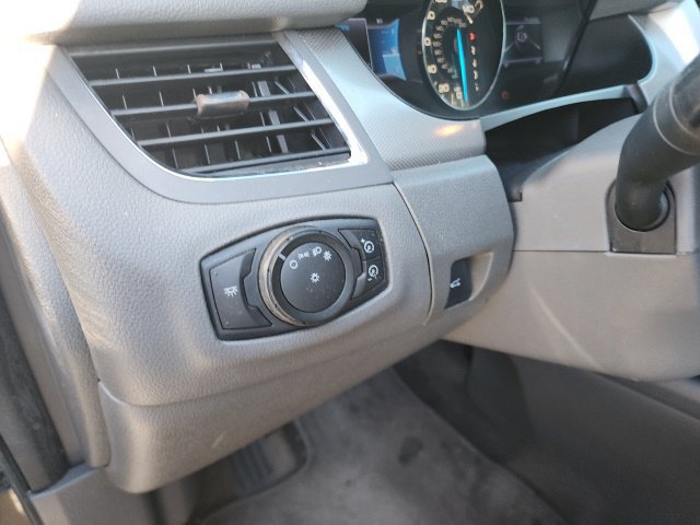 Used 2013 Ford Edge SEL FWD image 44