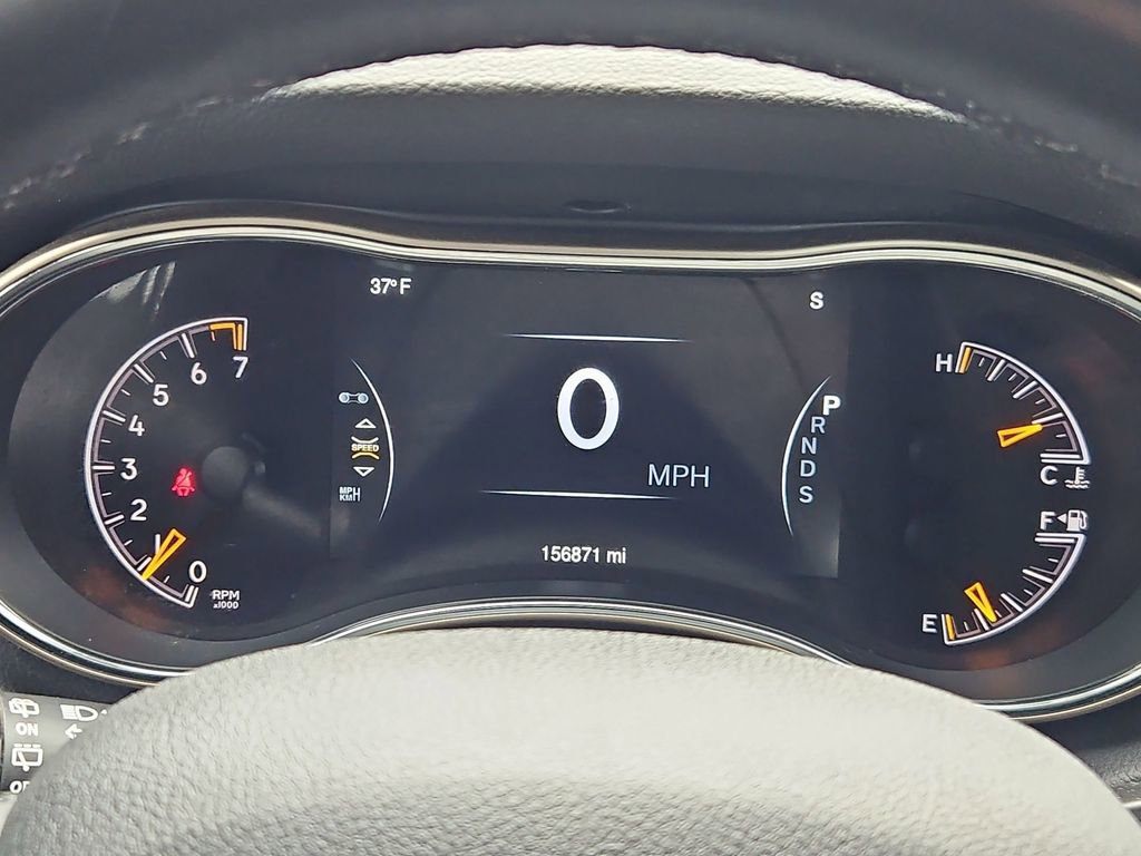 Used 2015 Jeep Grand Cherokee Limited w/ Trailer Tow Group IV image 21