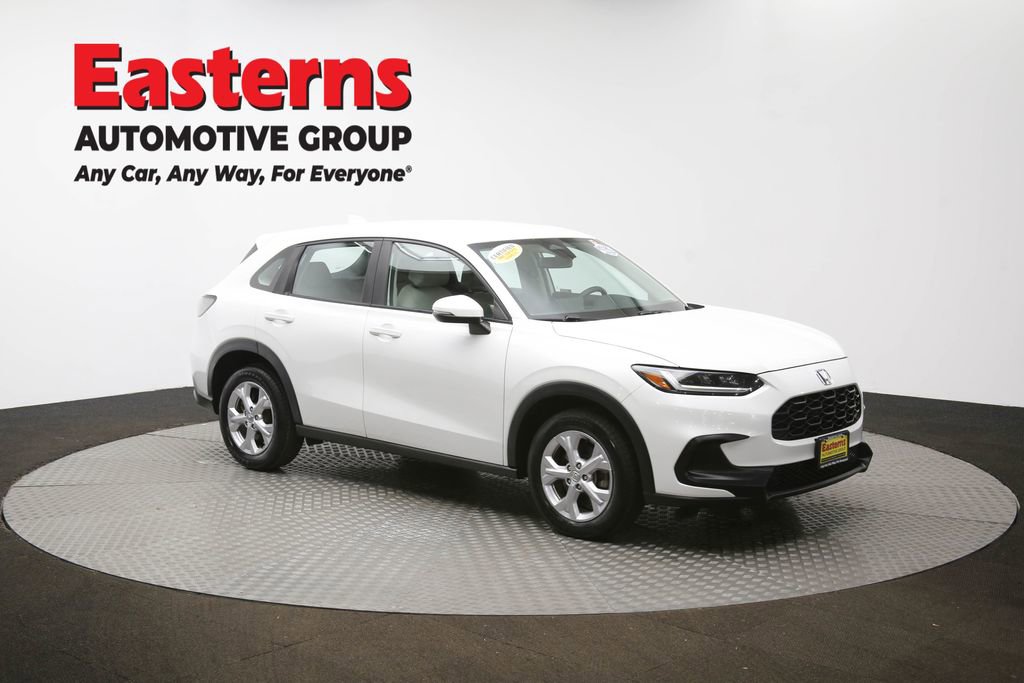 Used 2023 Honda HR-V LX image 46