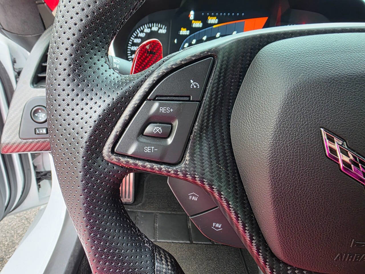 Used 2017 Chevrolet Corvette Stingray Coupe image 17