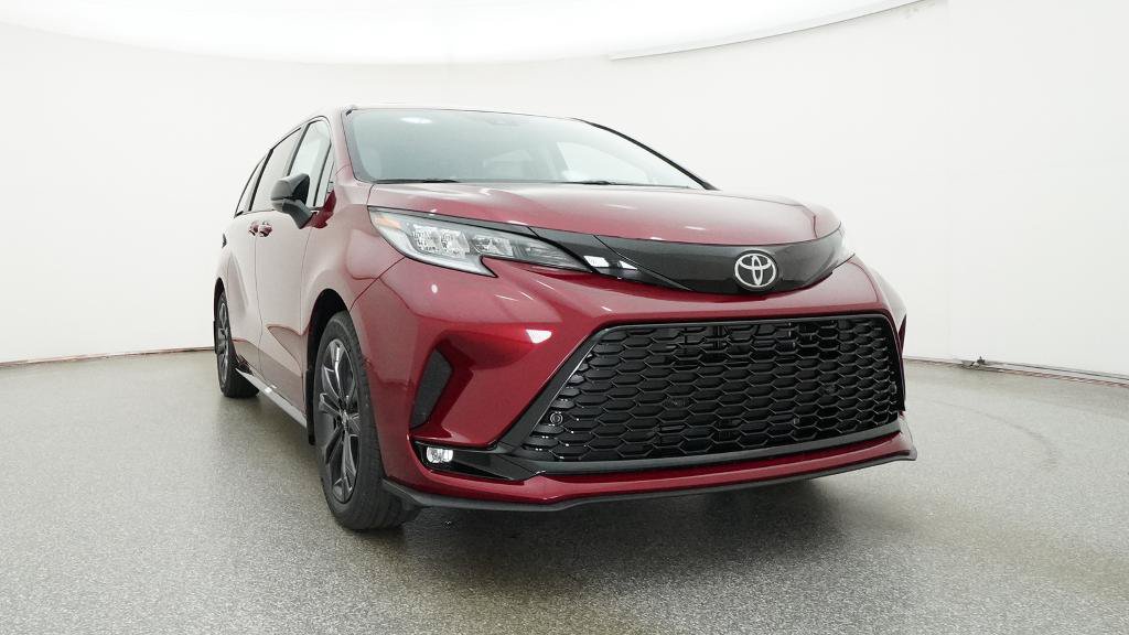 New 2026 Toyota Sienna XSE FWD image 33