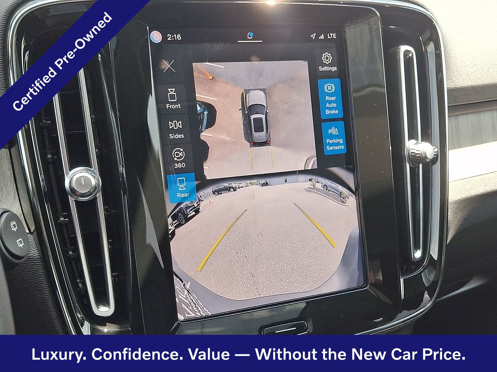 Certified 2024 Volvo XC40 B5 Ultimate w/ Protection Package Premier AWD/4WD image 19
