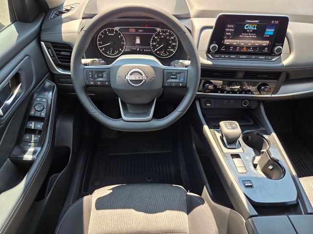 New 2026 Nissan Rogue SV FWD image 11