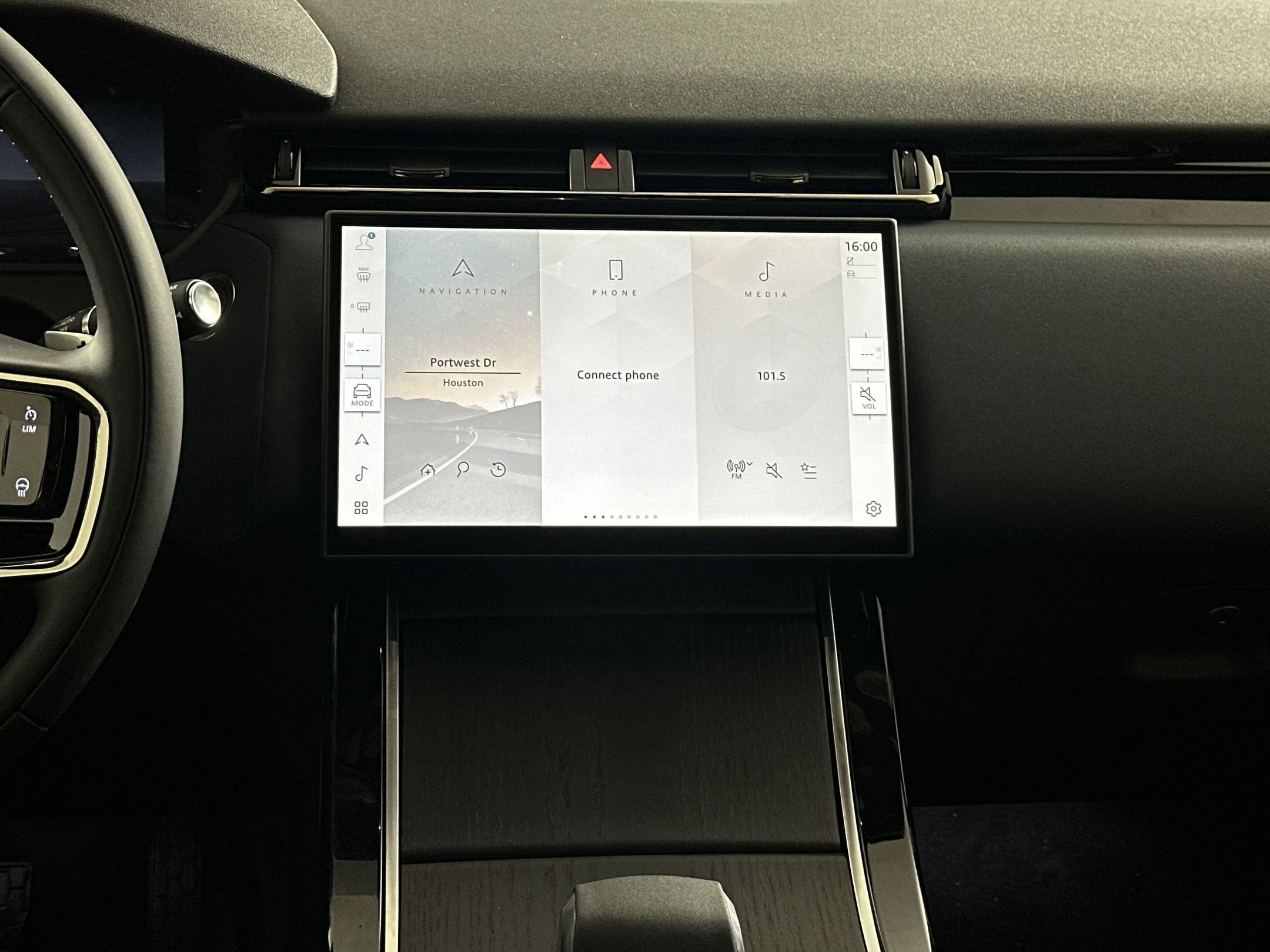 New 2026 Land Rover Range Rover Velar S image 22