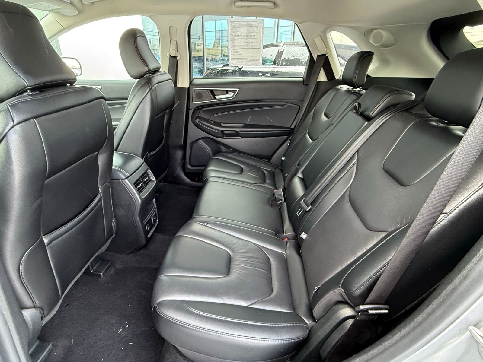 Used 2022 Ford Edge Titanium image 13